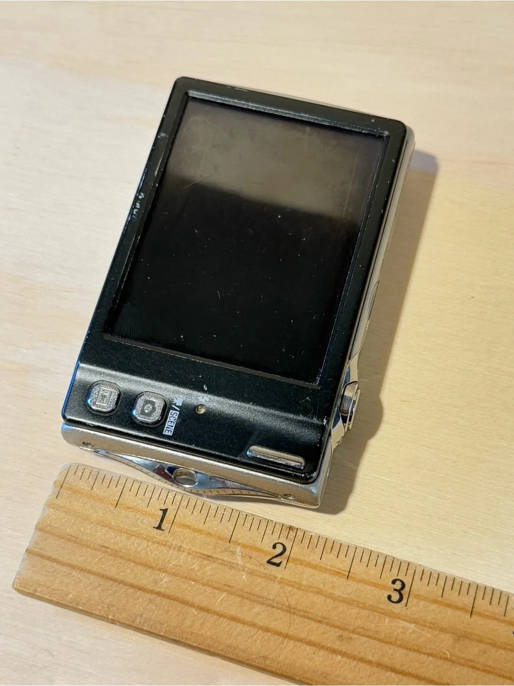 Nikon Coolpix S4000 Silver 12.0MP Digital Camera BROKEN LENS ERROR Read Info Blw